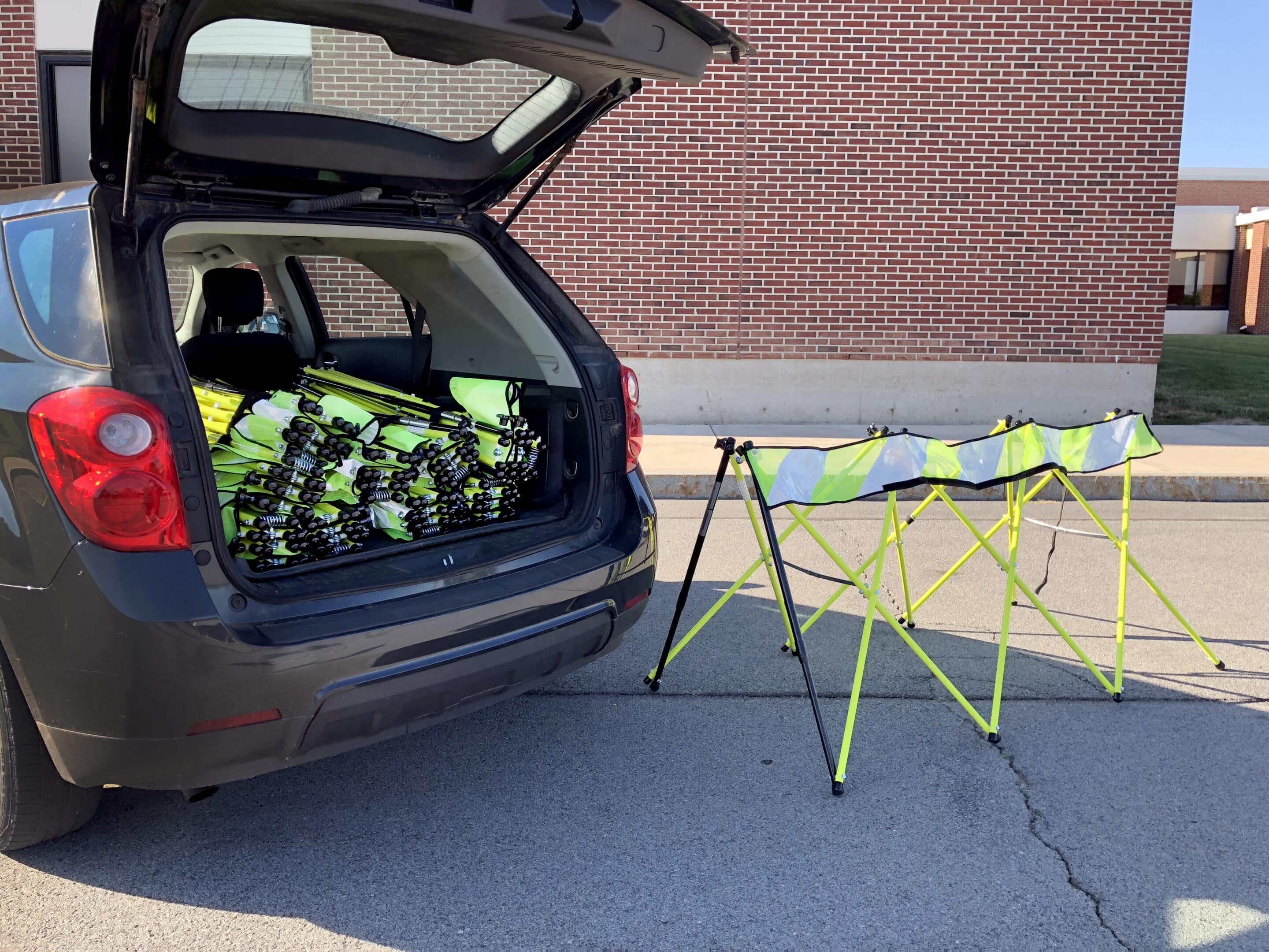 Barricades in car scaled